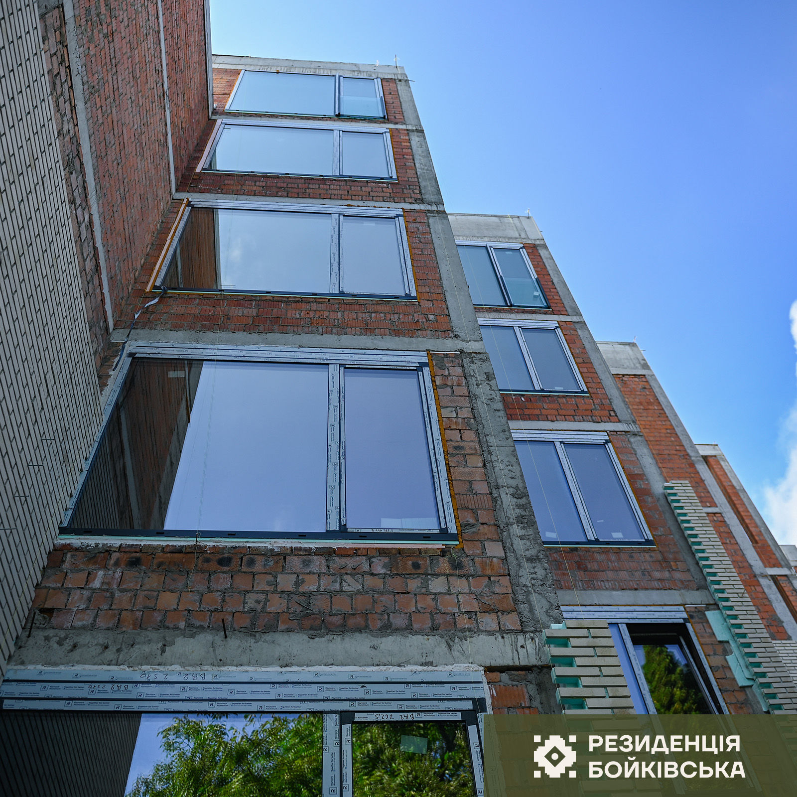 work with a monolithic frame (september 2025)