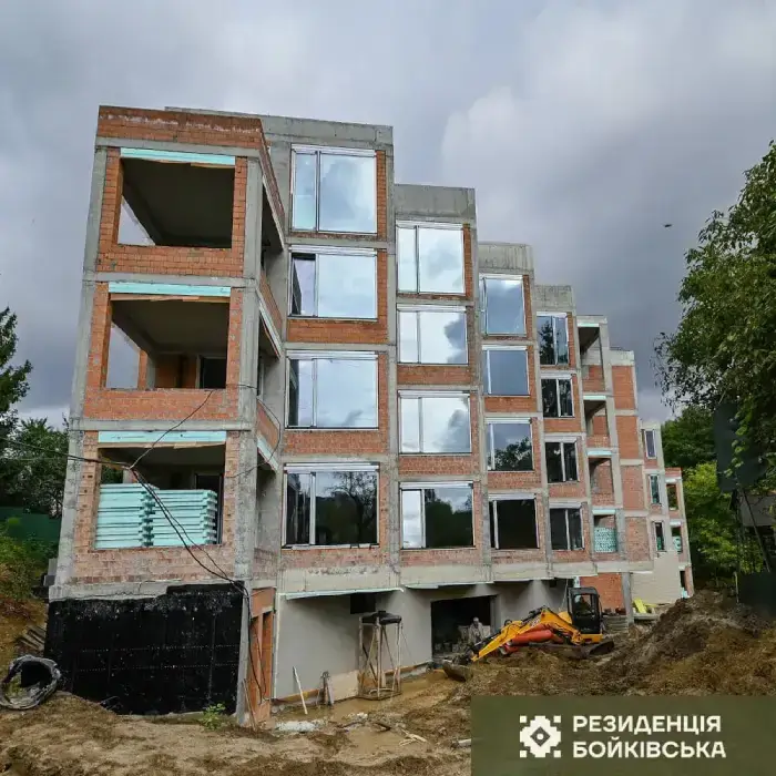 робота з фасадом будівлі (жовтень 2025, фото 4)